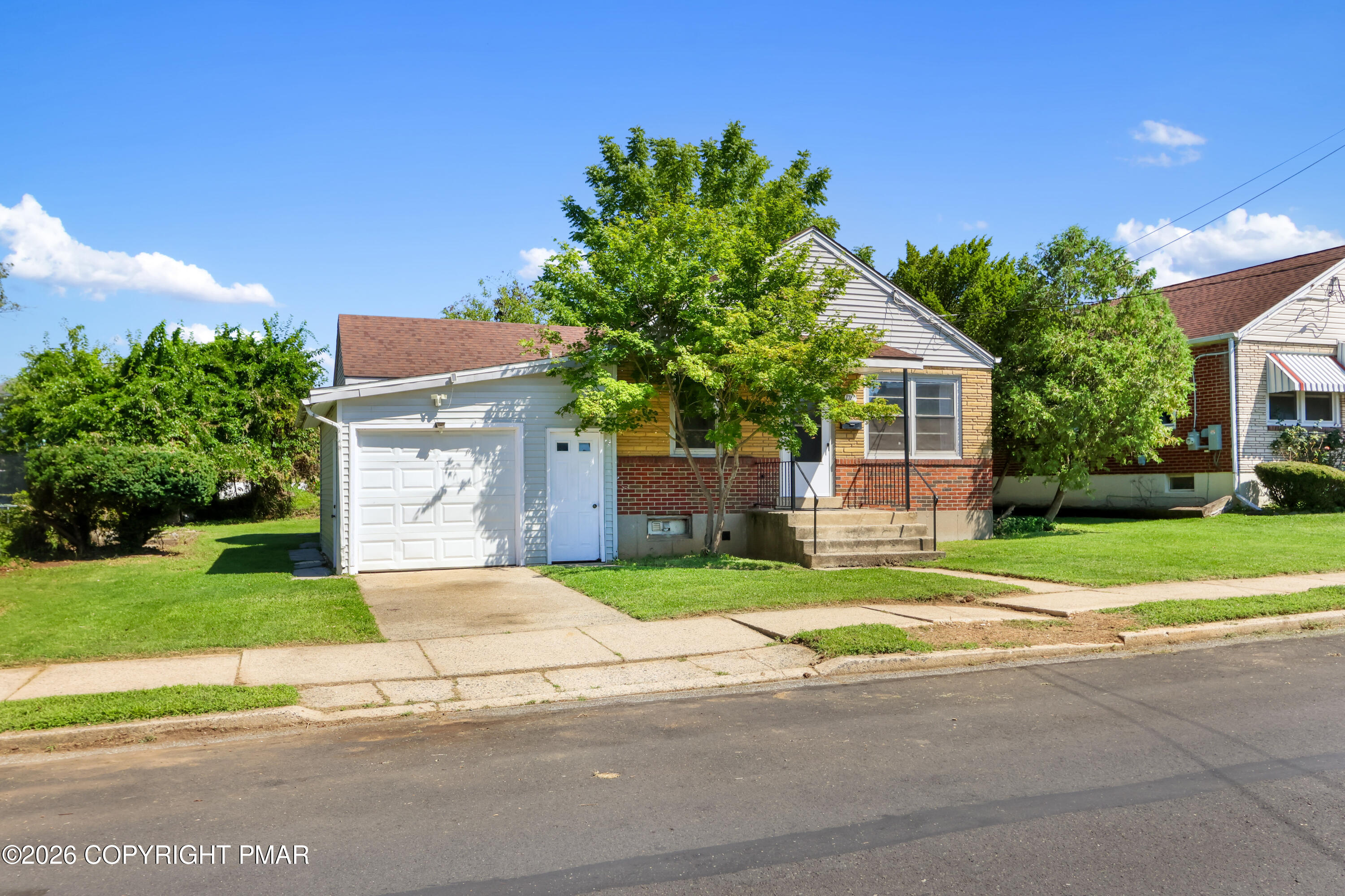 1740 Bayard Street Property Photo 37