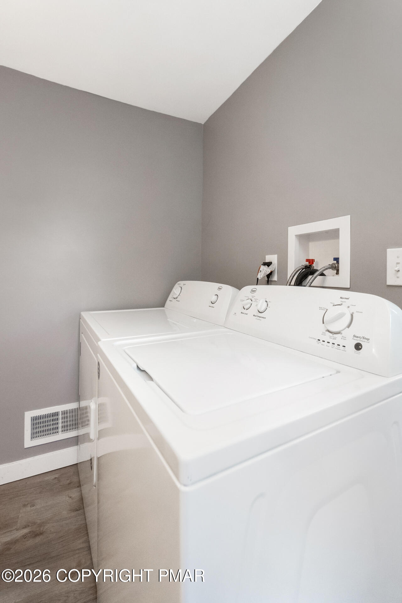 506 Richmond Road Property Photo 23