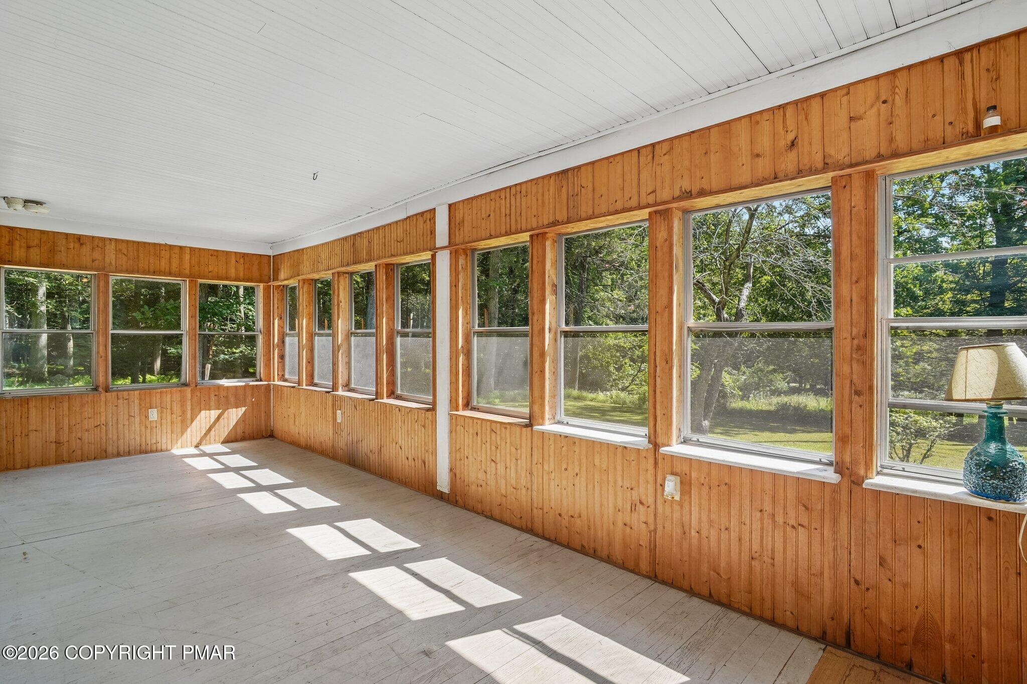 108 Case Lane Property Photo 8