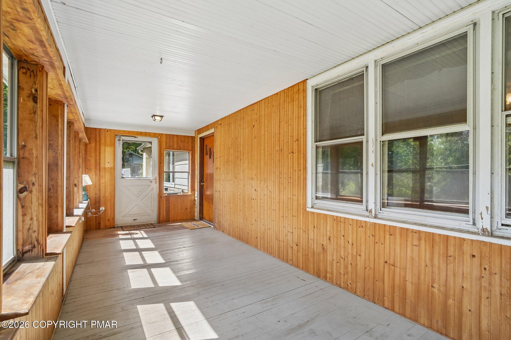 108 Case Lane Property Photo 9