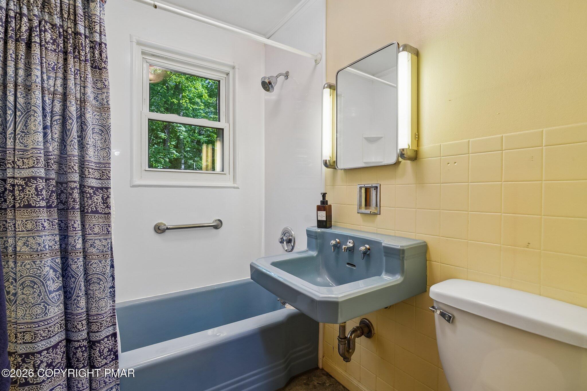 108 Case Lane Property Photo 21
