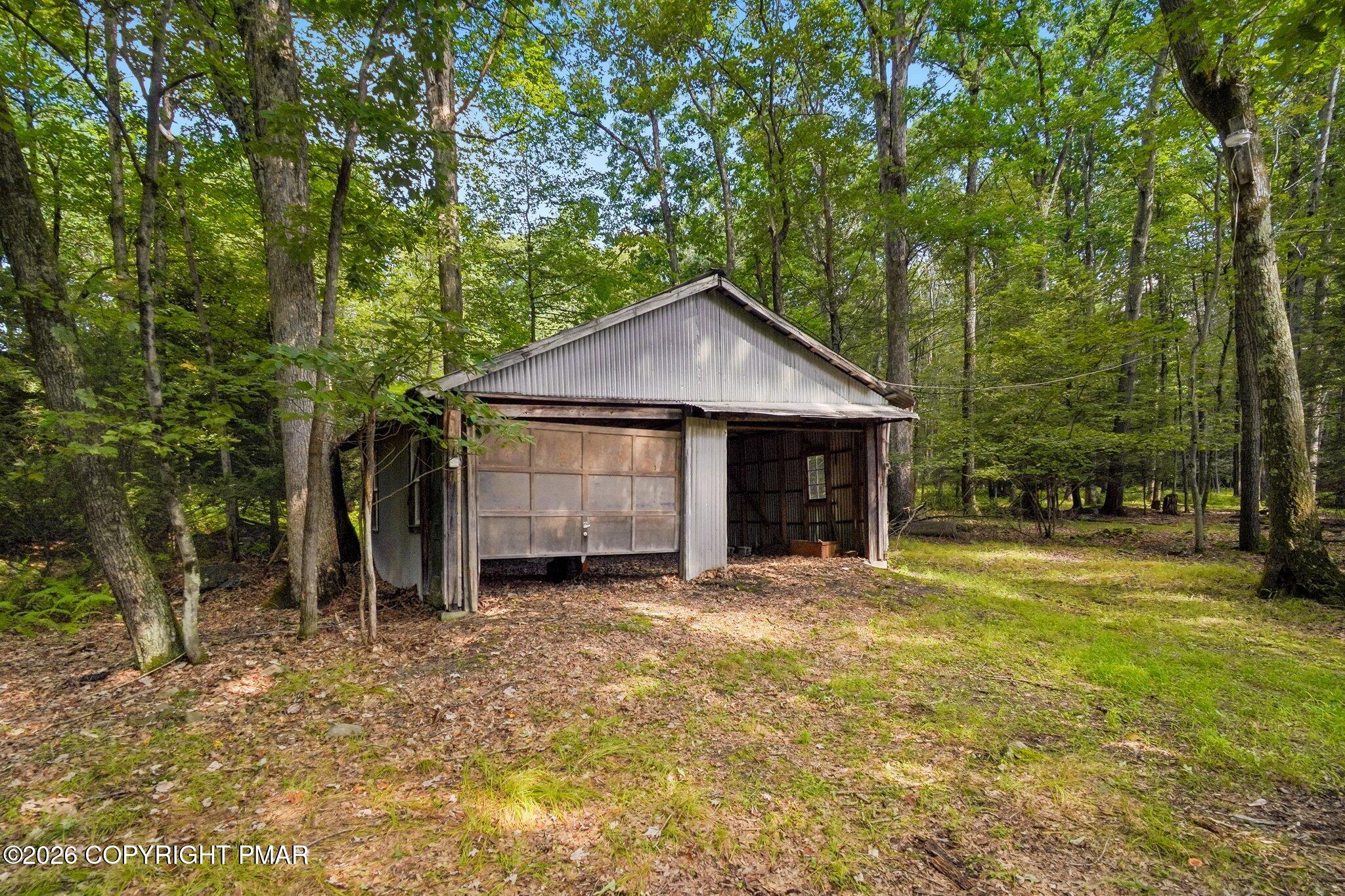 108 Case Lane Property Photo 27