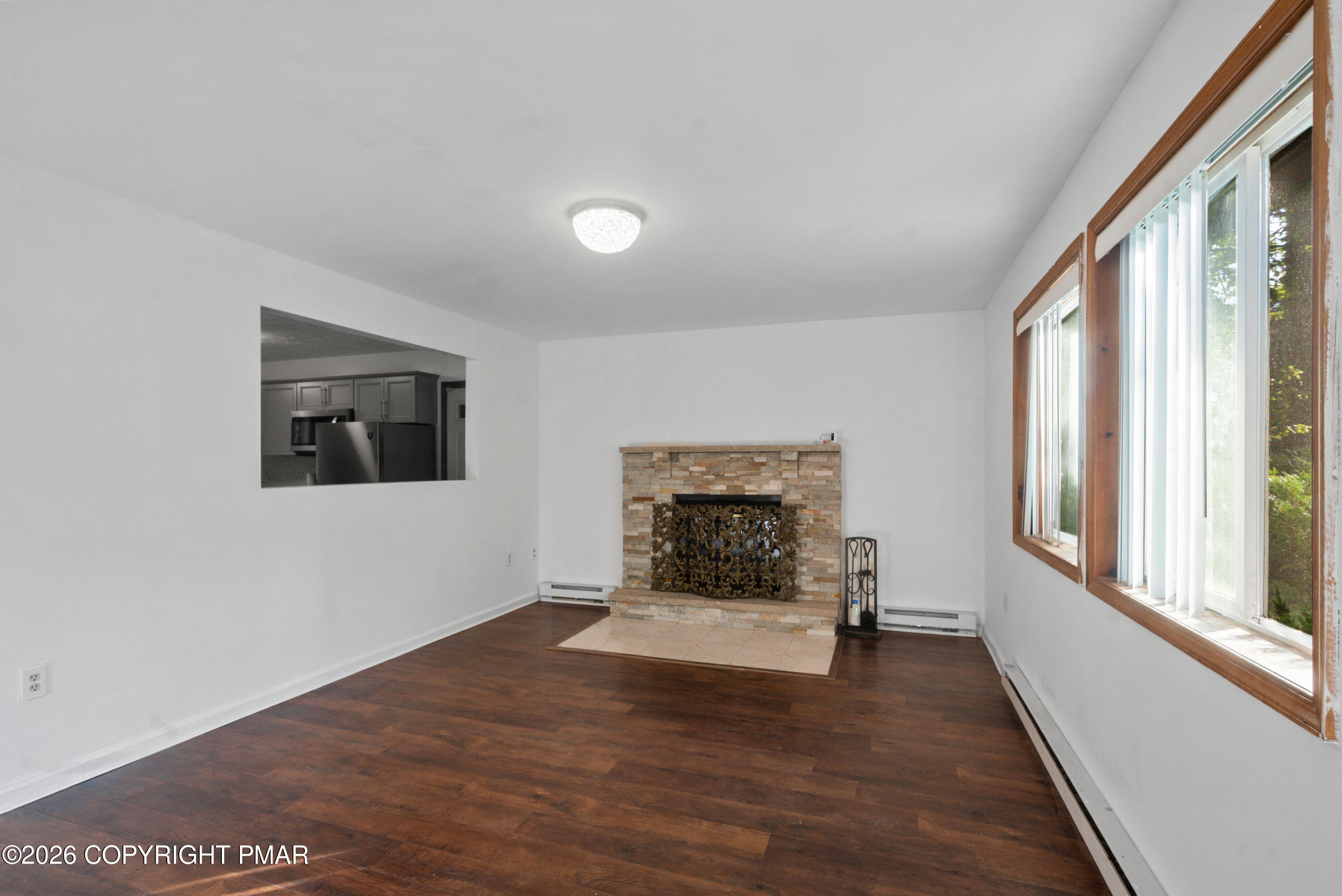 2114 Onondaga Way Property Photo 10