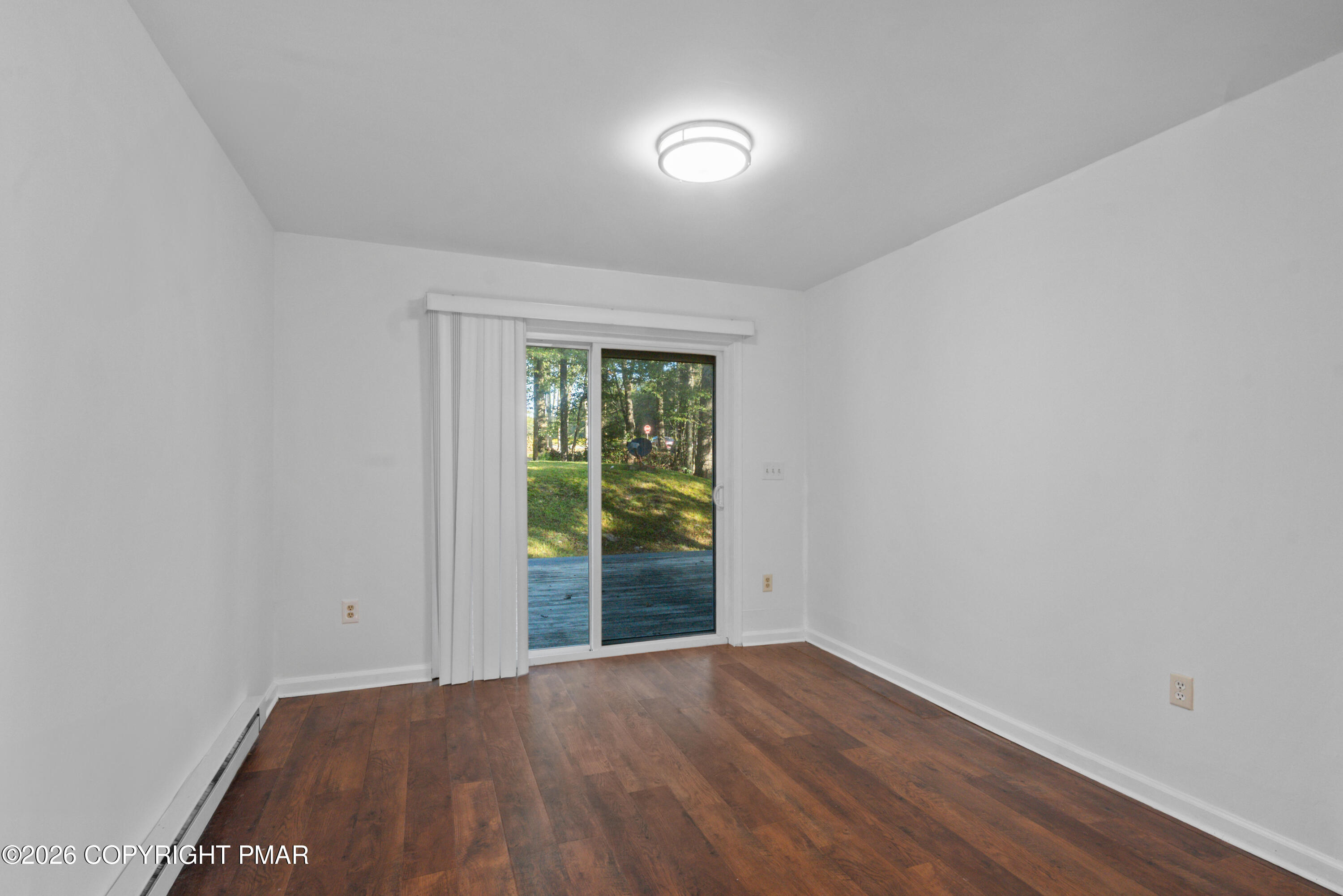 2114 Onondaga Way Property Photo 18