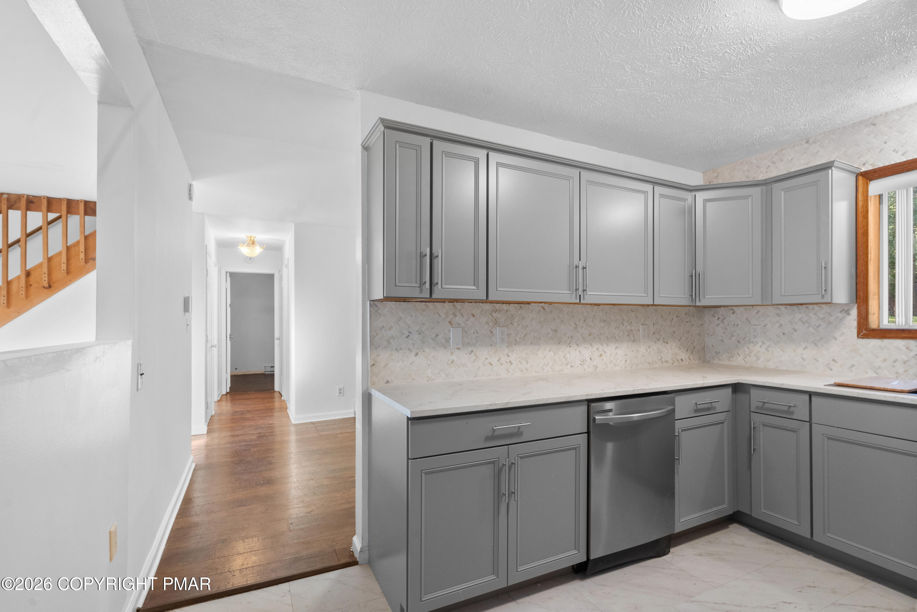 2114 Onondaga Way Property Photo 21