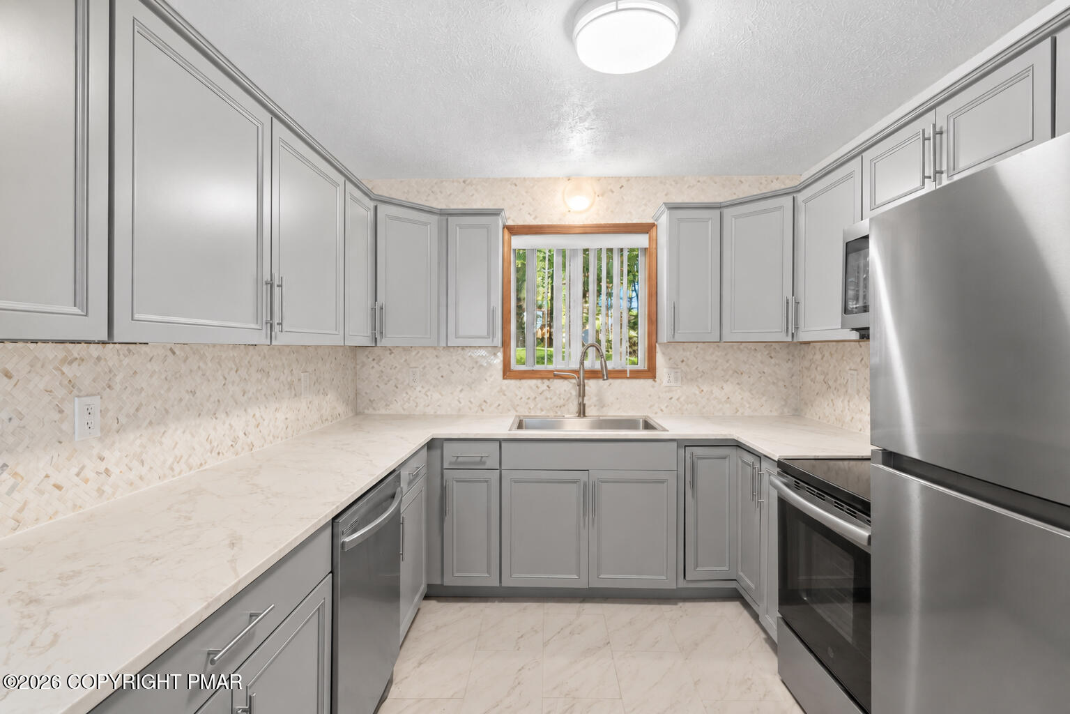 2114 Onondaga Way Property Photo 23
