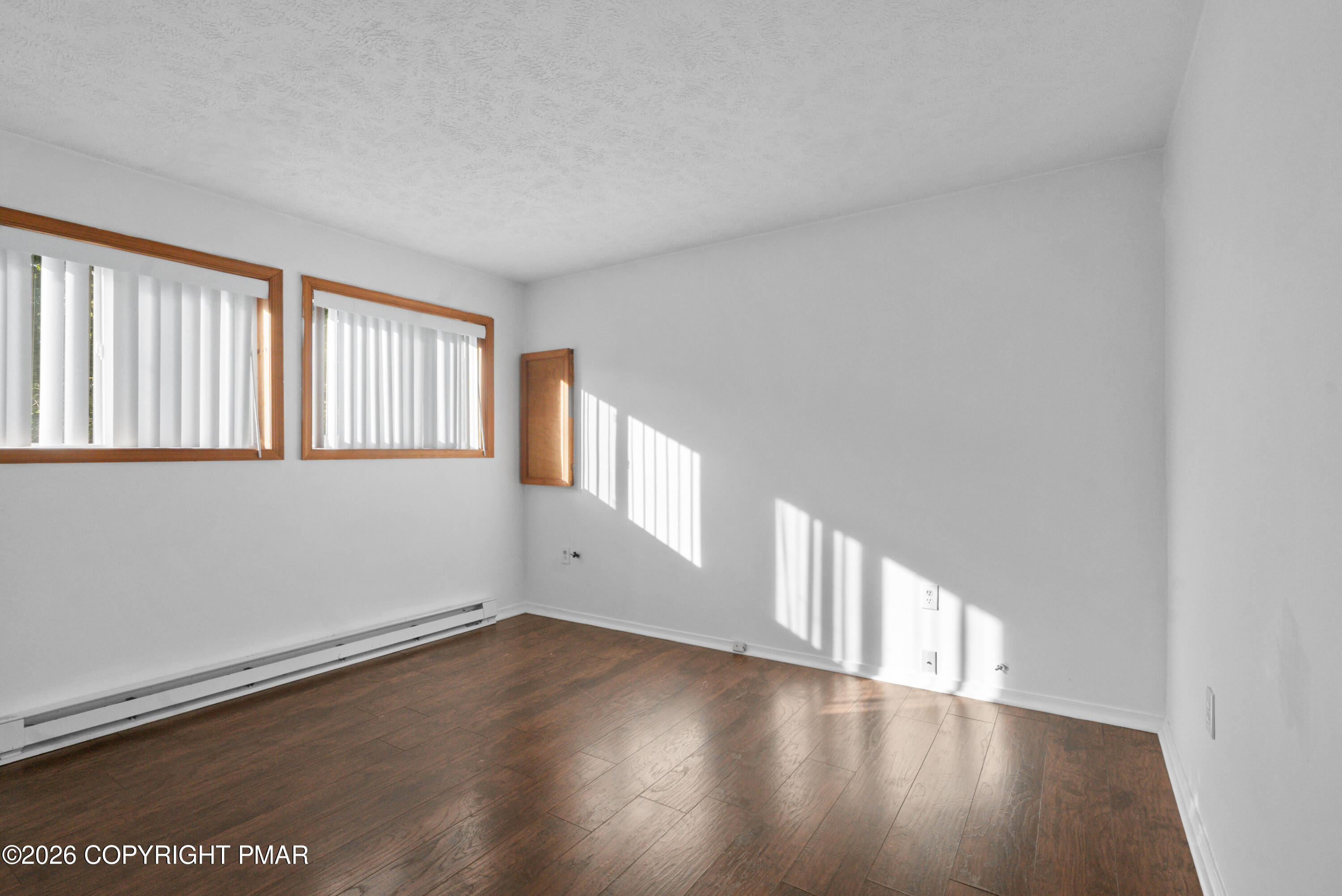 2114 Onondaga Way Property Photo 28