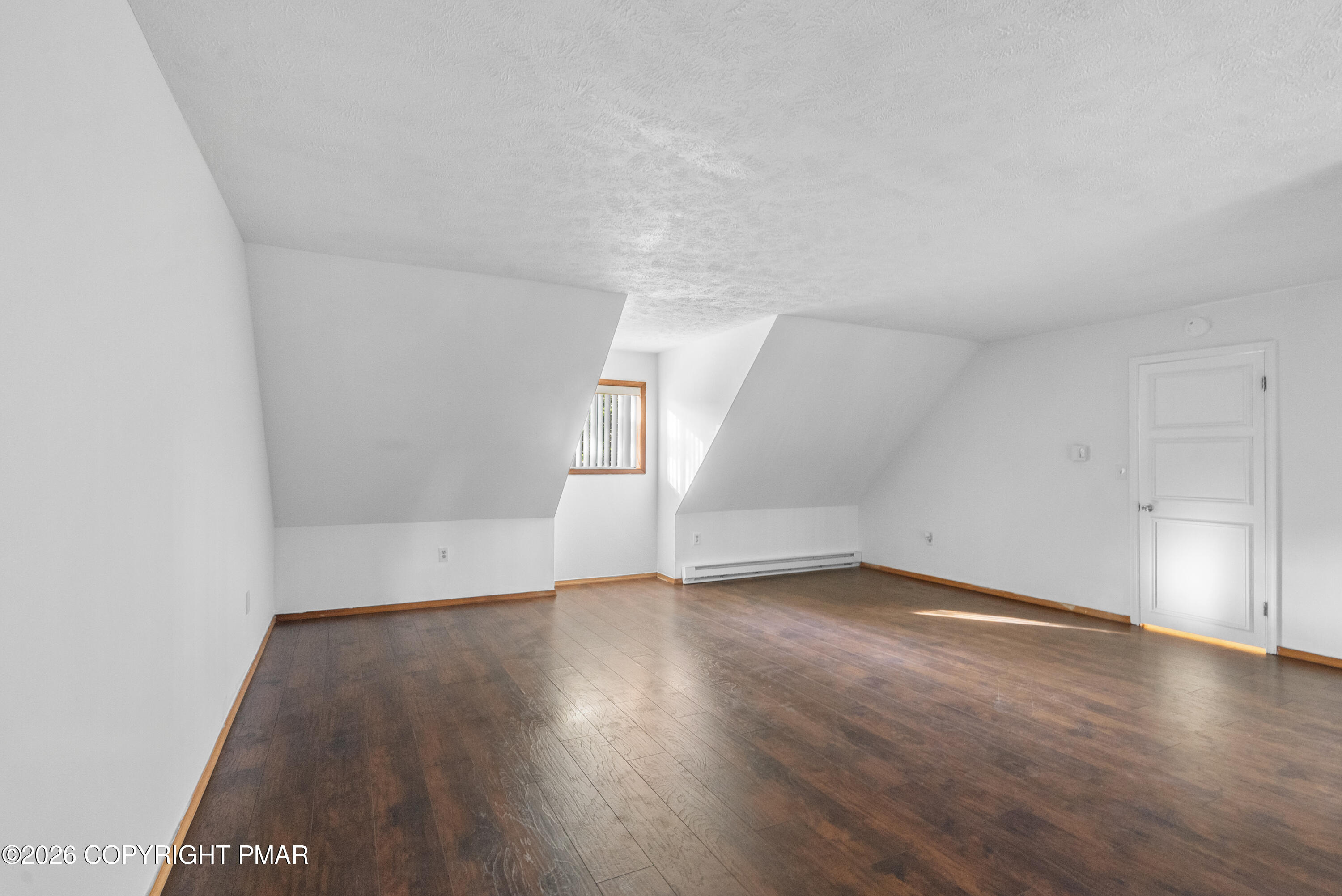2114 Onondaga Way Property Photo 37