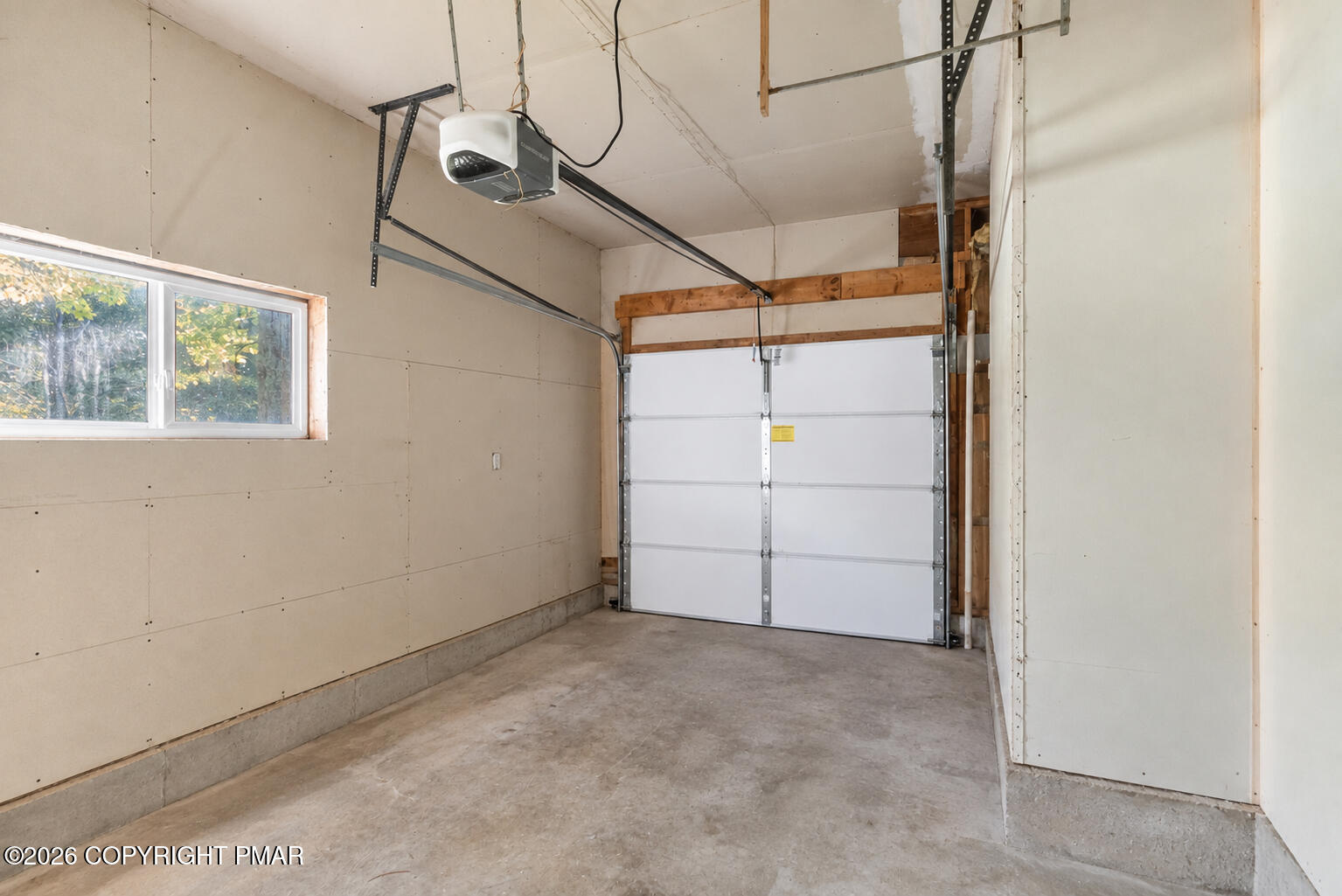 2114 Onondaga Way Property Photo 41