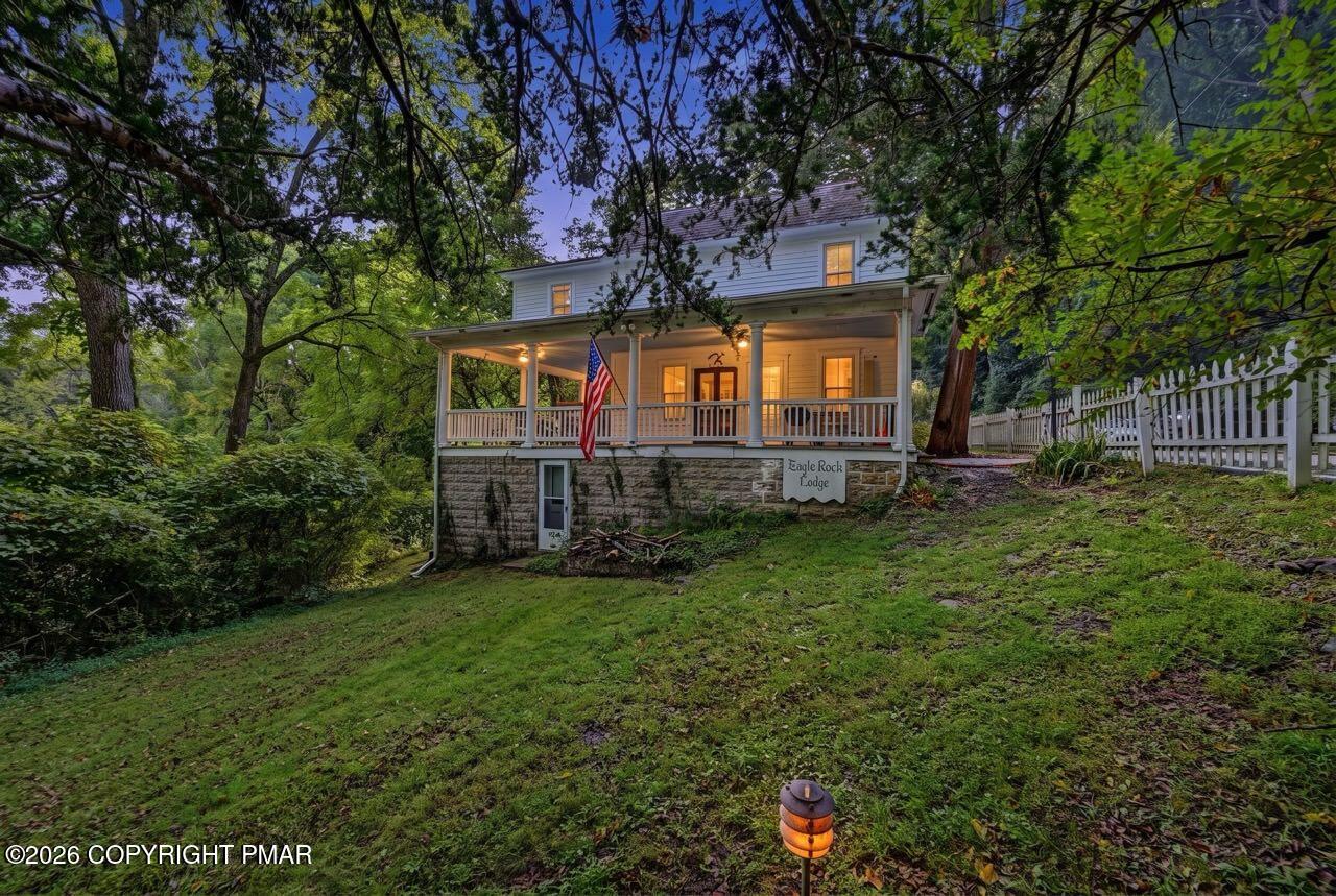 694 River Road Property Photo 10