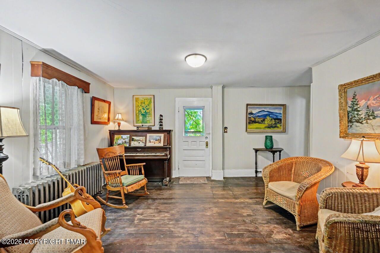 694 River Road Property Photo 23