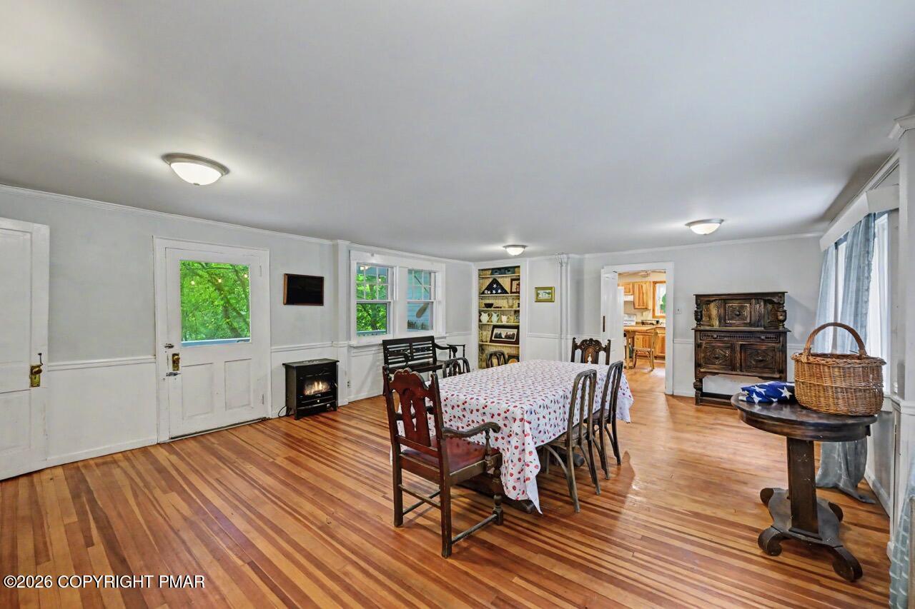 694 River Road Property Photo 29