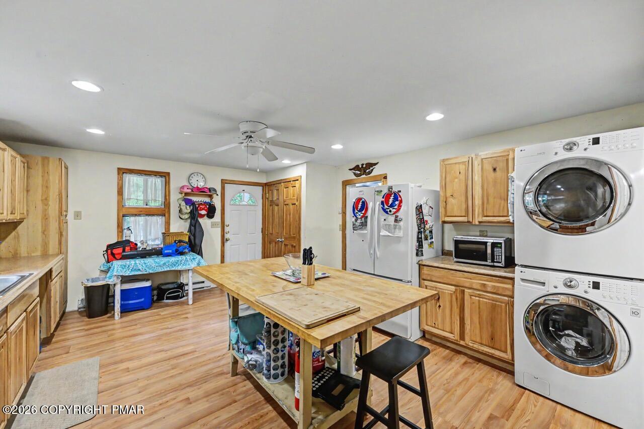694 River Road Property Photo 31