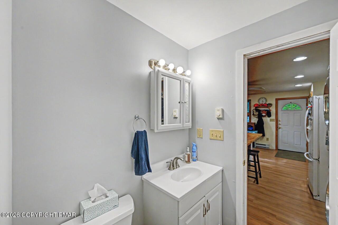 694 River Road Property Photo 37