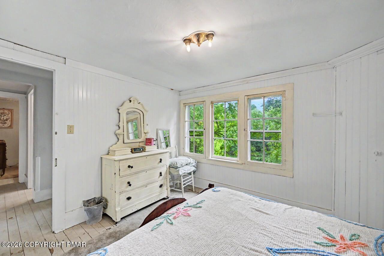 694 River Road Property Photo 54