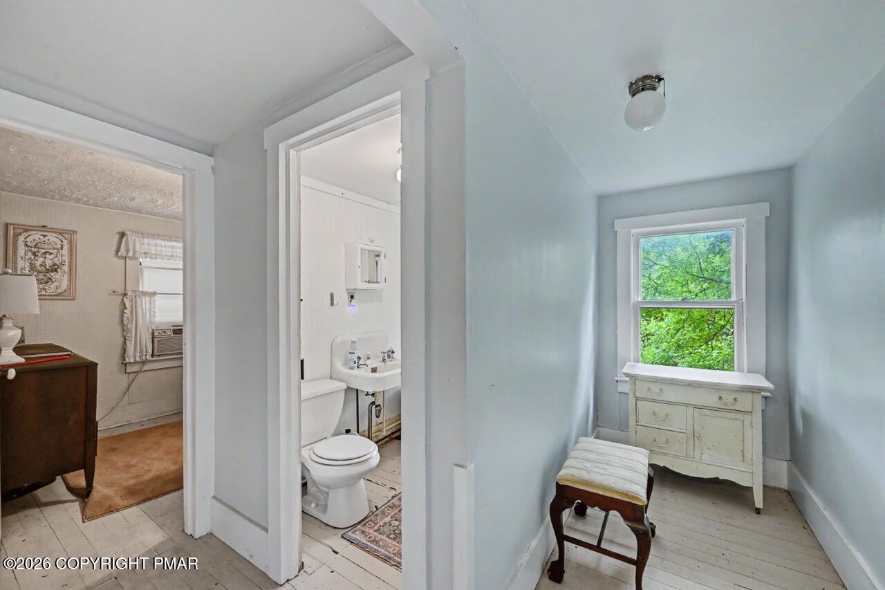 694 River Road Property Photo 55