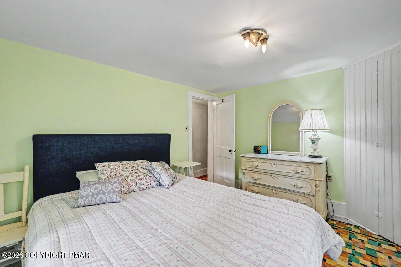 694 River Road Property Photo 64