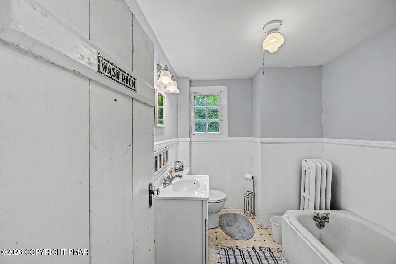 694 River Road Property Photo 65
