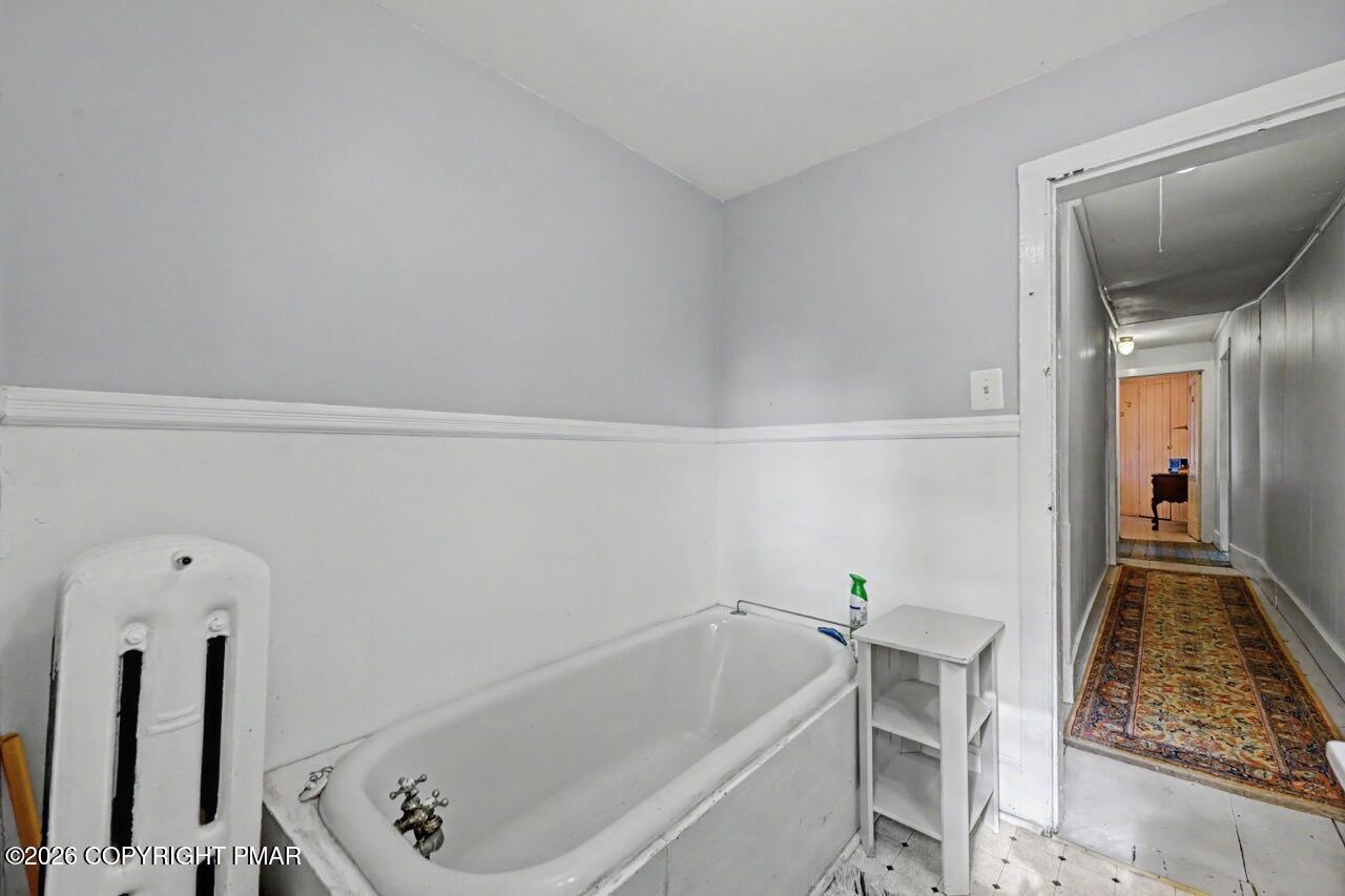 694 River Road Property Photo 67