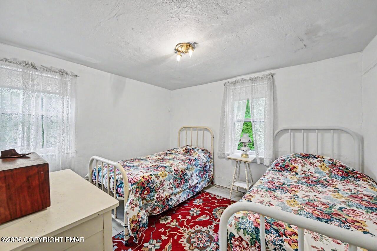 694 River Road Property Photo 68