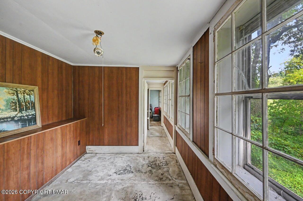 694 River Road Property Photo 80
