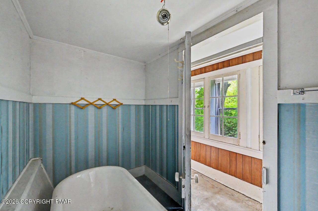 694 River Road Property Photo 83
