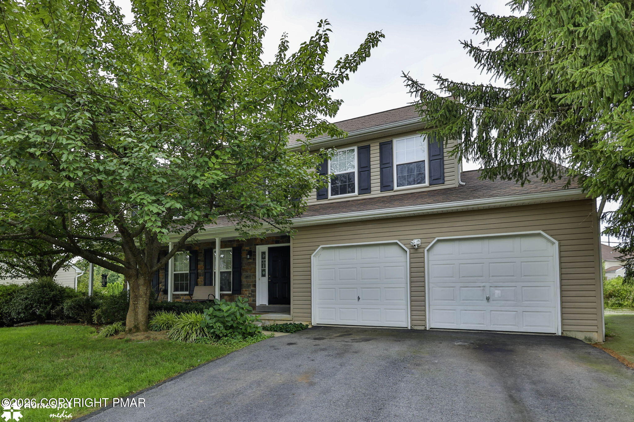 1500 Windmill Lane Property Photo 2