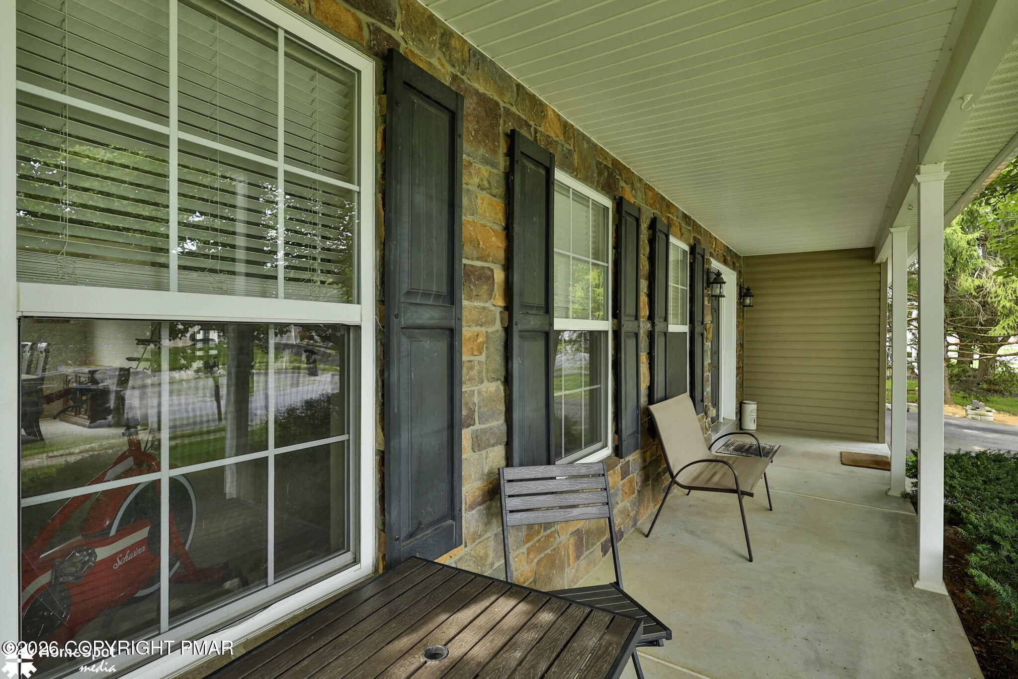 1500 Windmill Lane Property Photo 5
