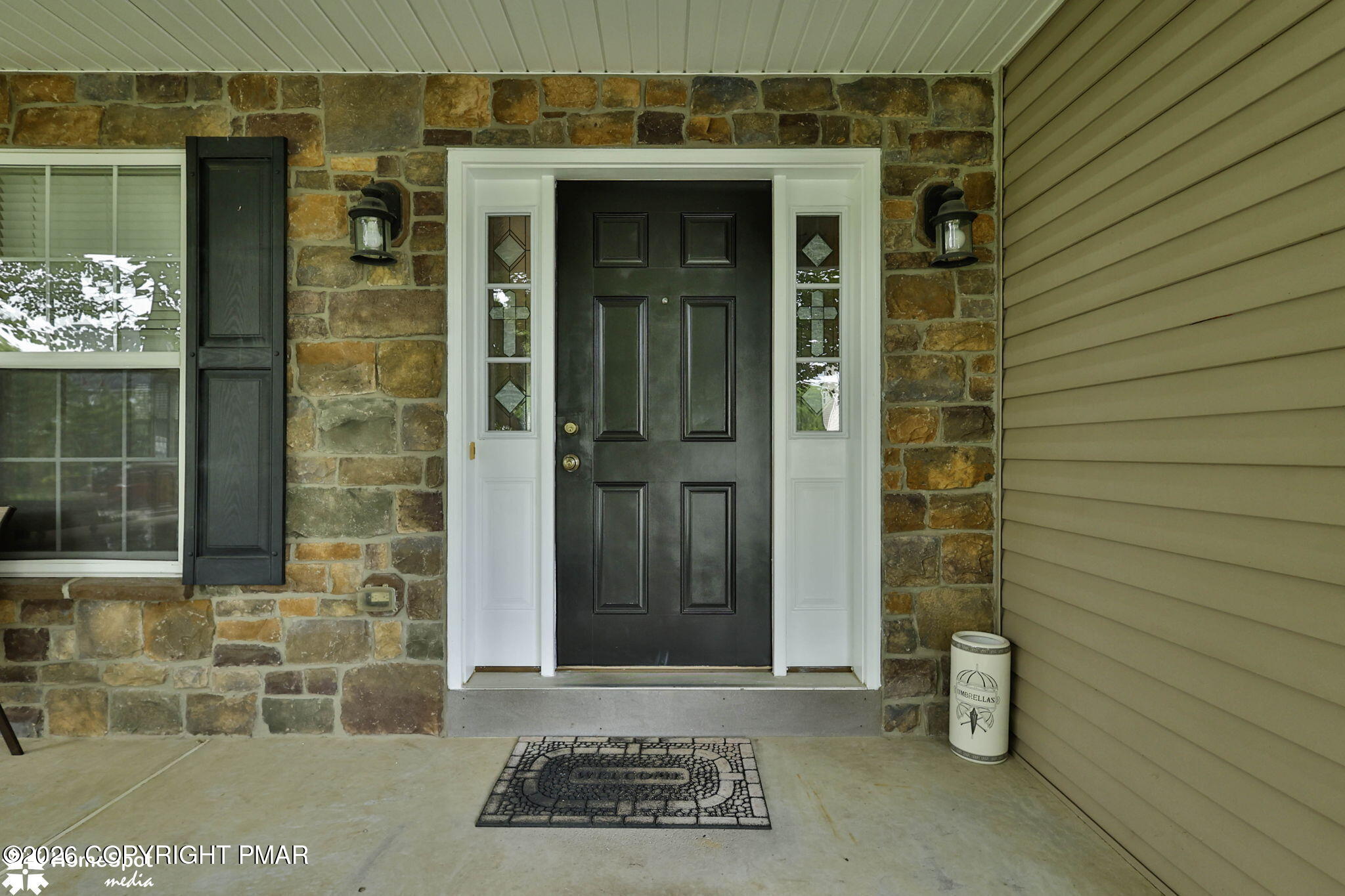 1500 Windmill Lane Property Photo 7