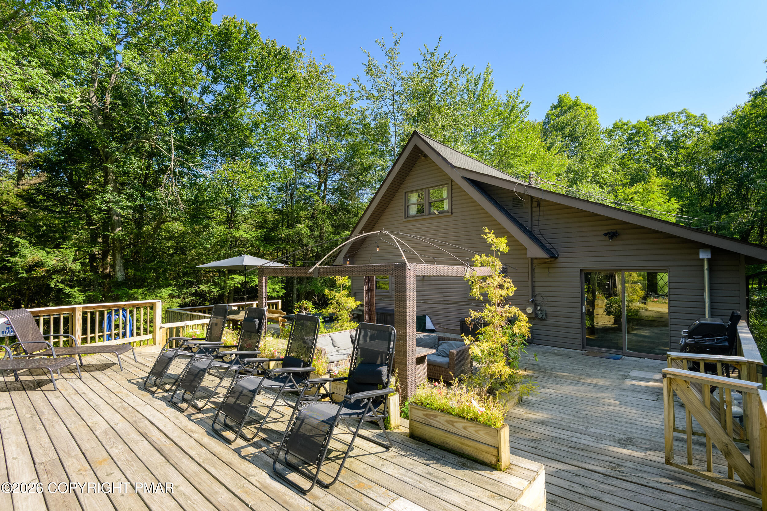3311 Red Run Road Property Photo 4