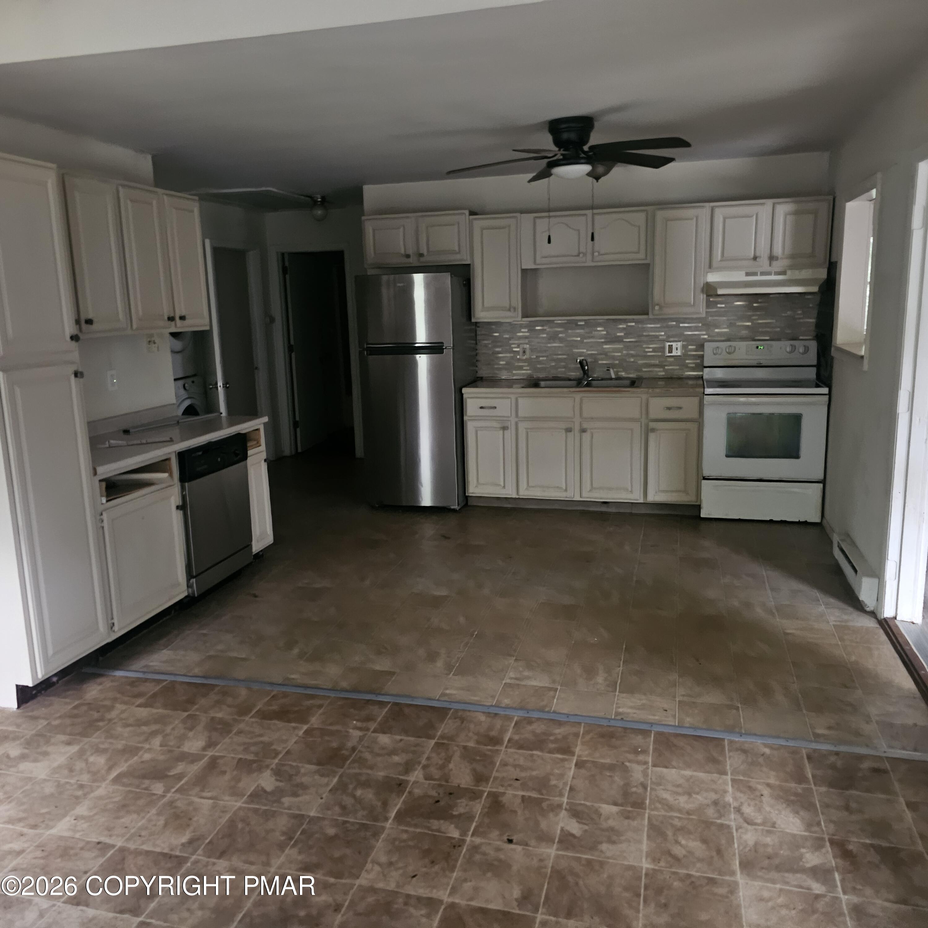 9110 Belvedere Road Property Photo 6