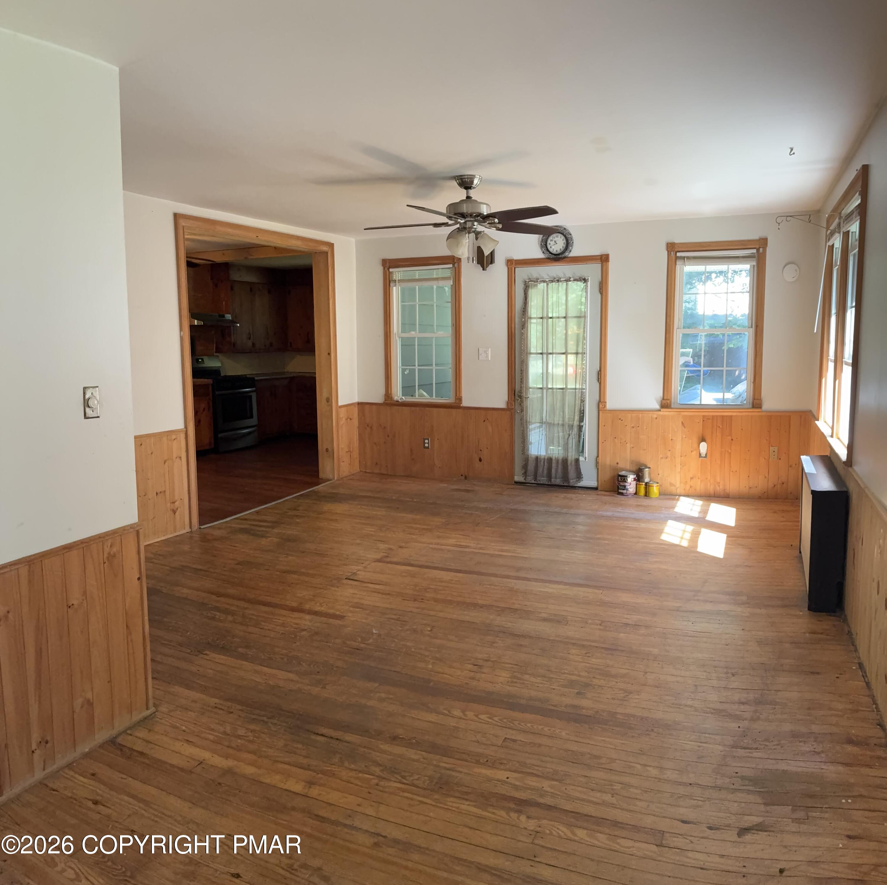 306 Park Place Property Photo 11