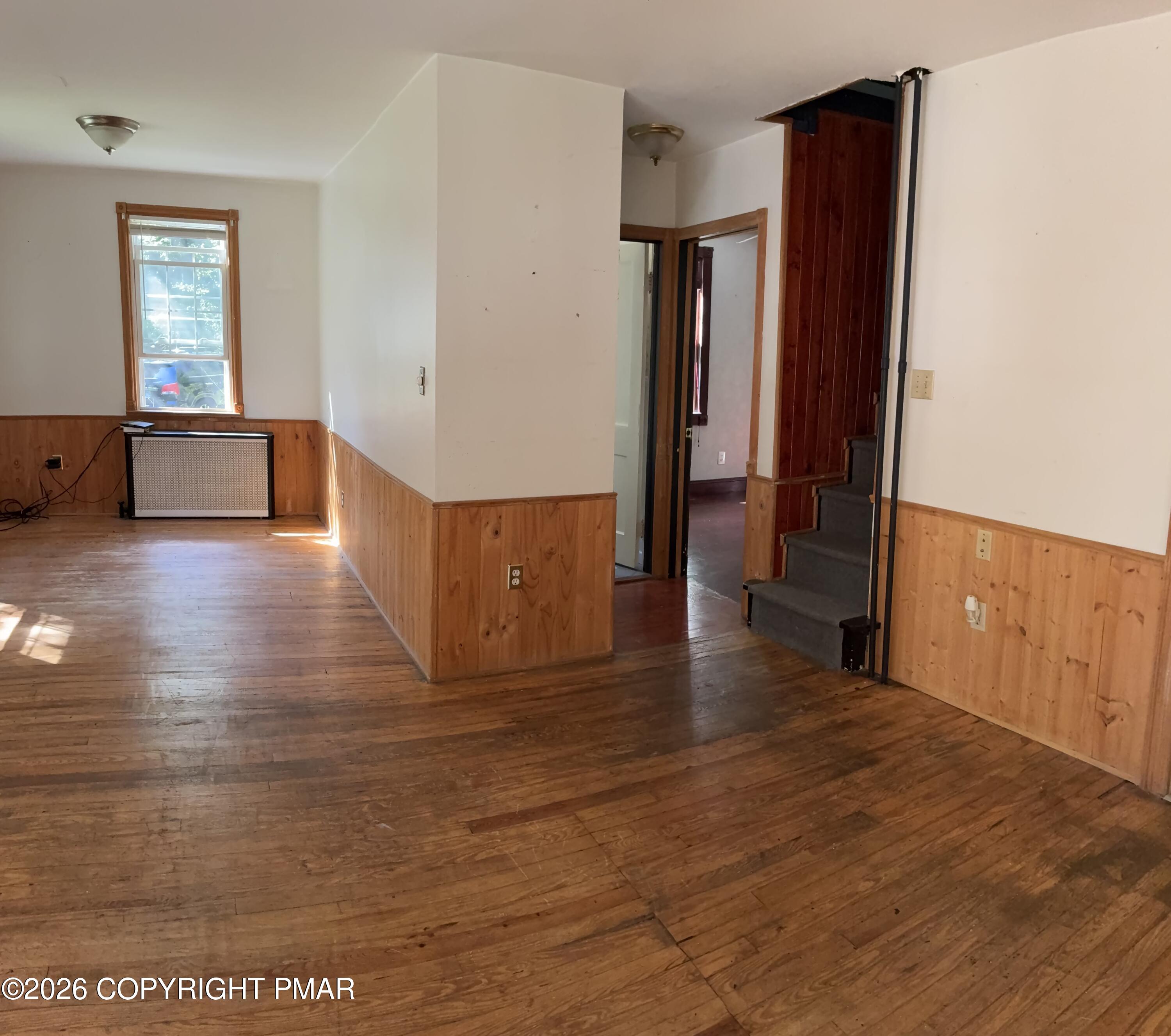 306 Park Place Property Photo 12