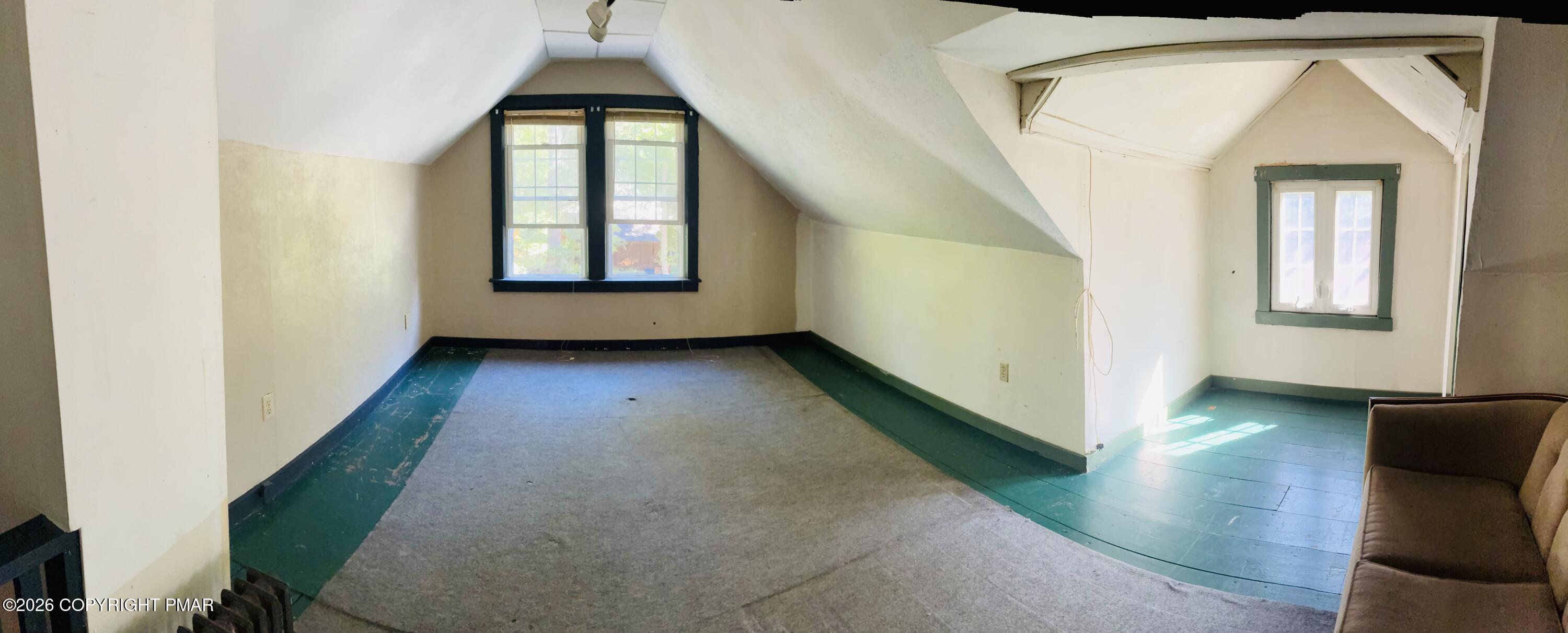 306 Park Place Property Photo 21