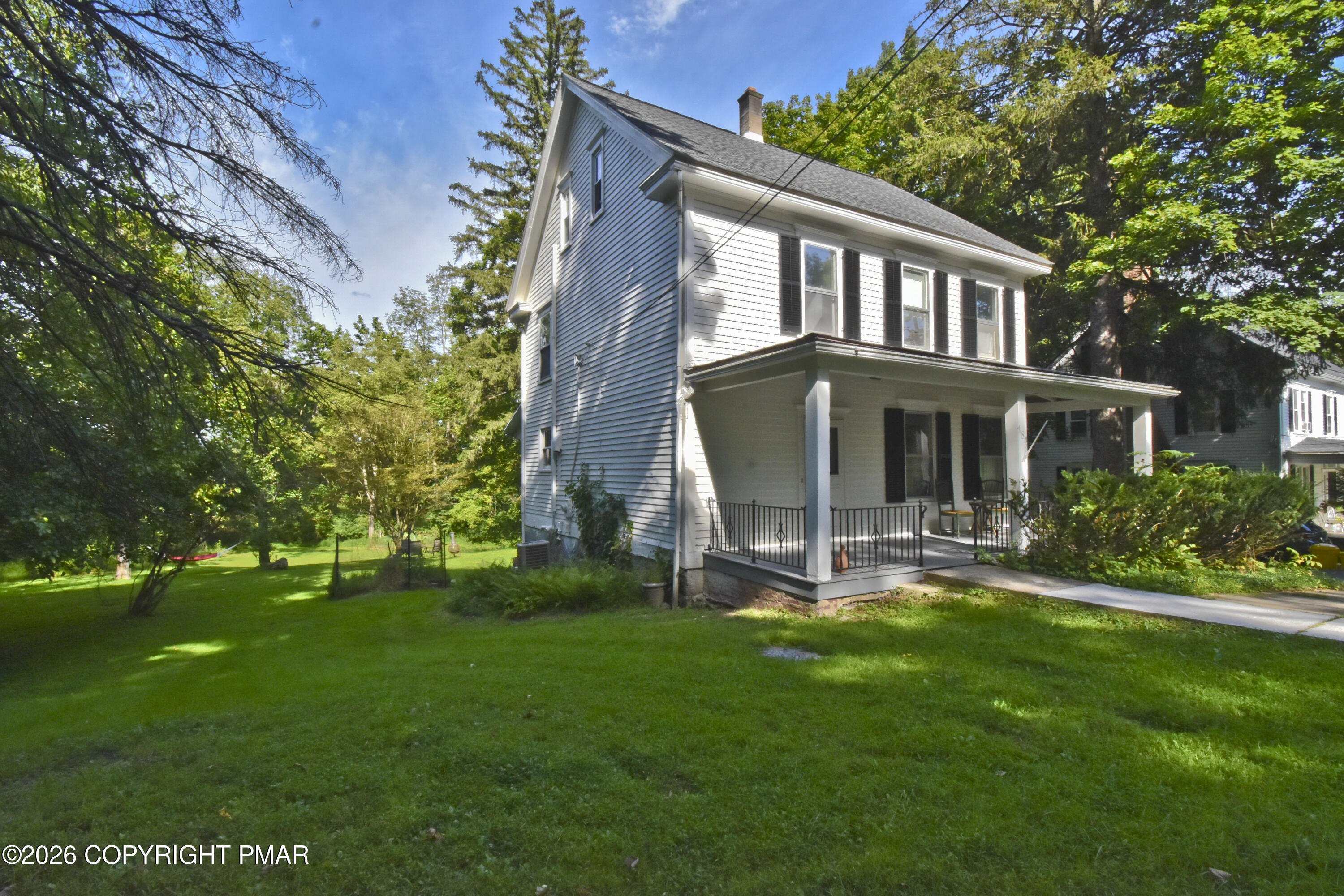 184 Main Street Property Photo 45
