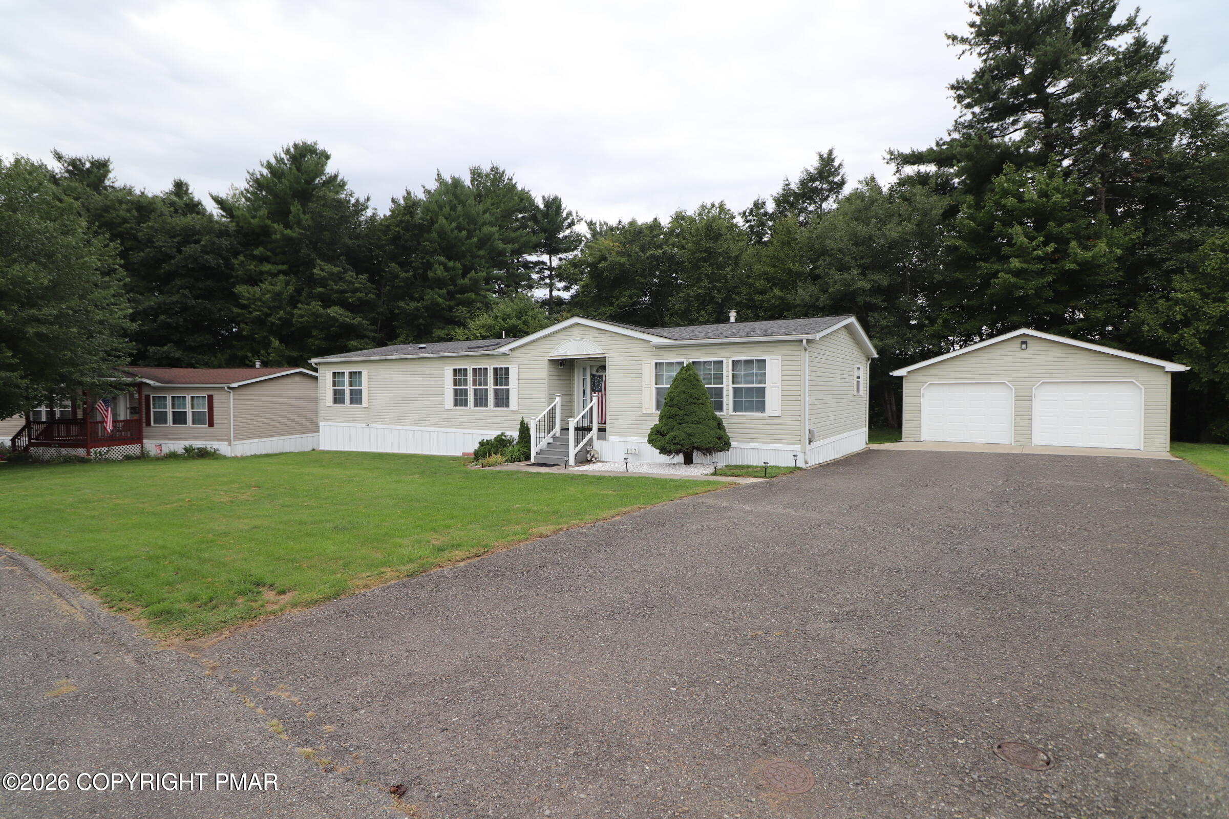 117 Ashley Lane Property Photo 1