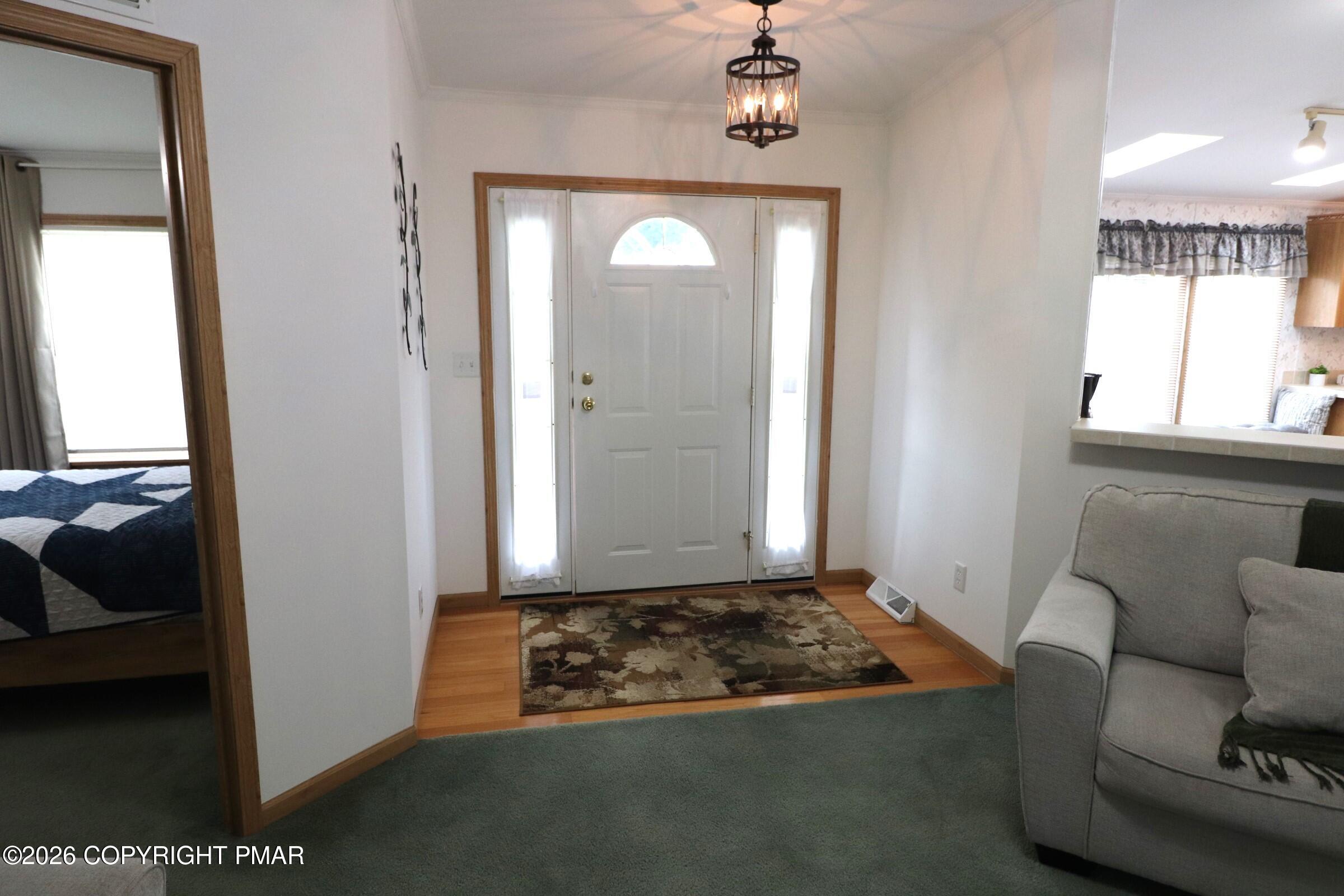 117 Ashley Lane Property Photo 4