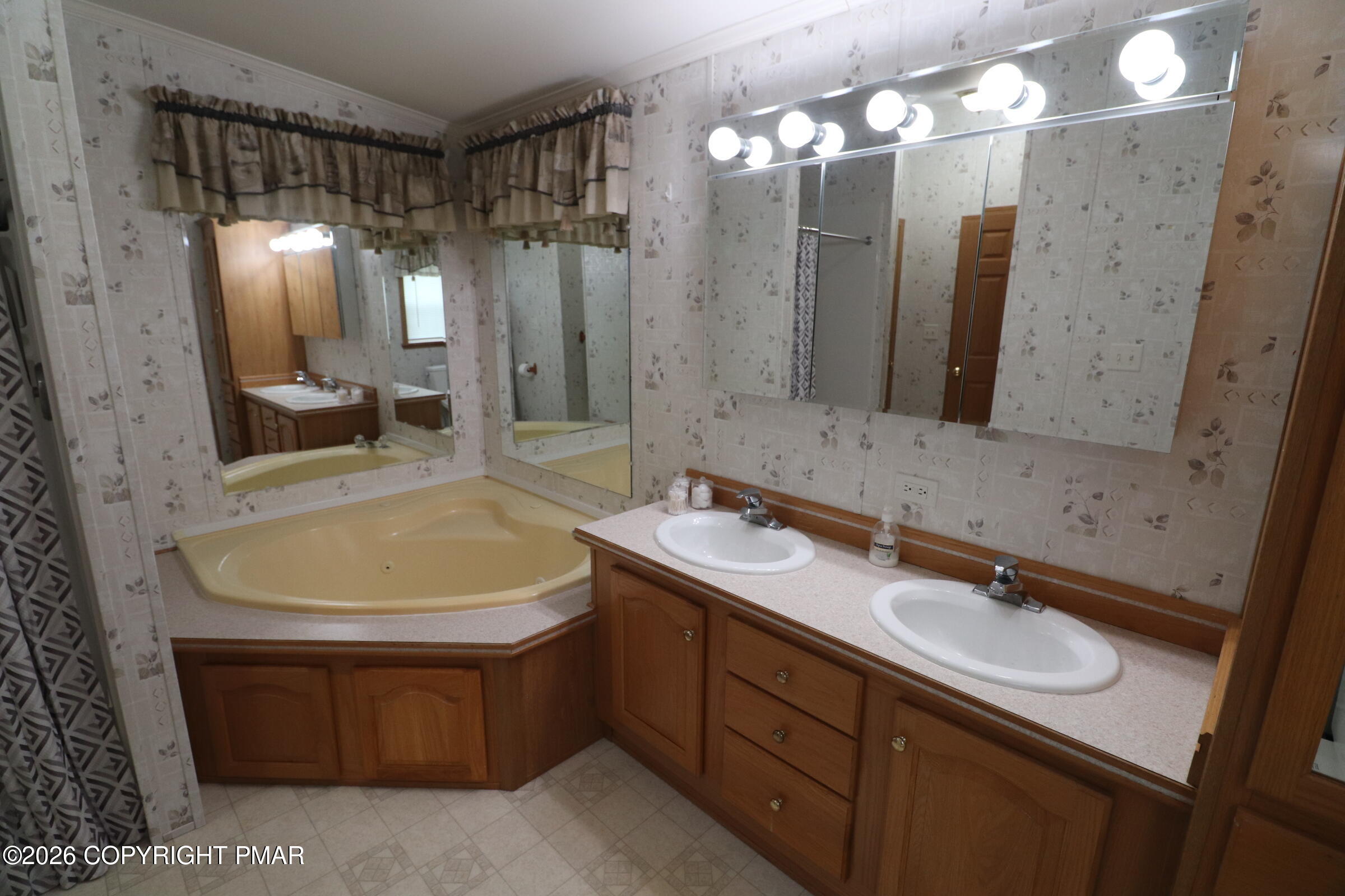 117 Ashley Lane Property Photo 26