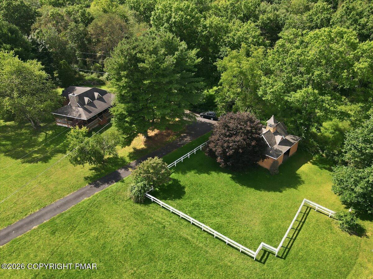 156 Schoonover Lane Property Photo 1