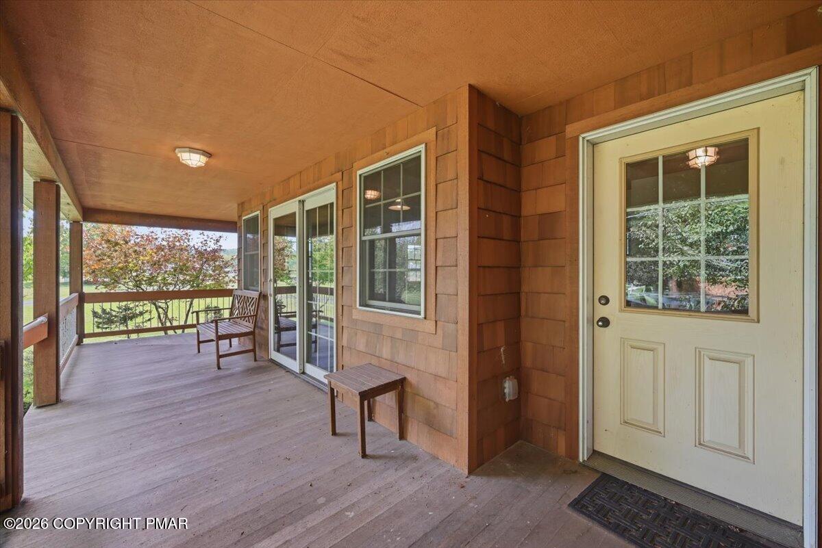 156 Schoonover Lane Property Photo 18