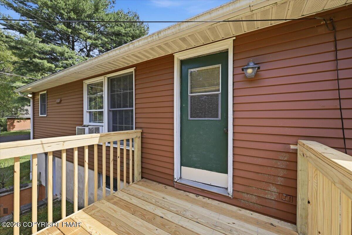 156 Schoonover Lane Property Photo 63