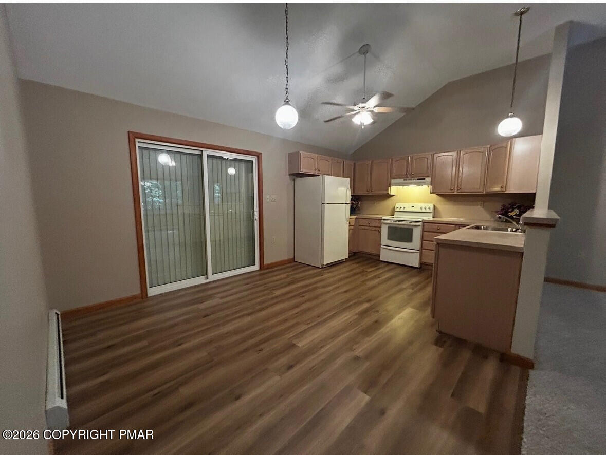 2733 Aspen Way Property Photo 11