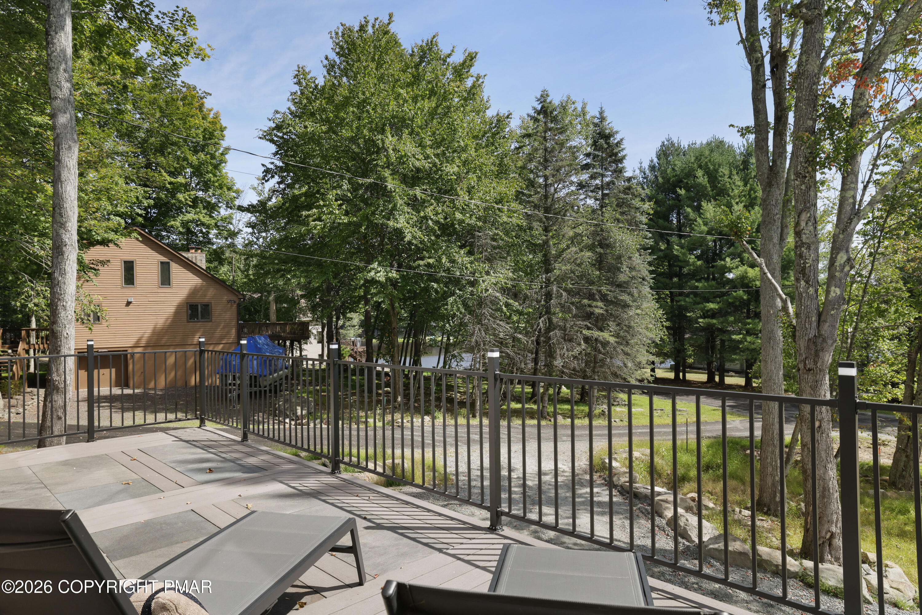 1002 Bison Trail Property Photo 8