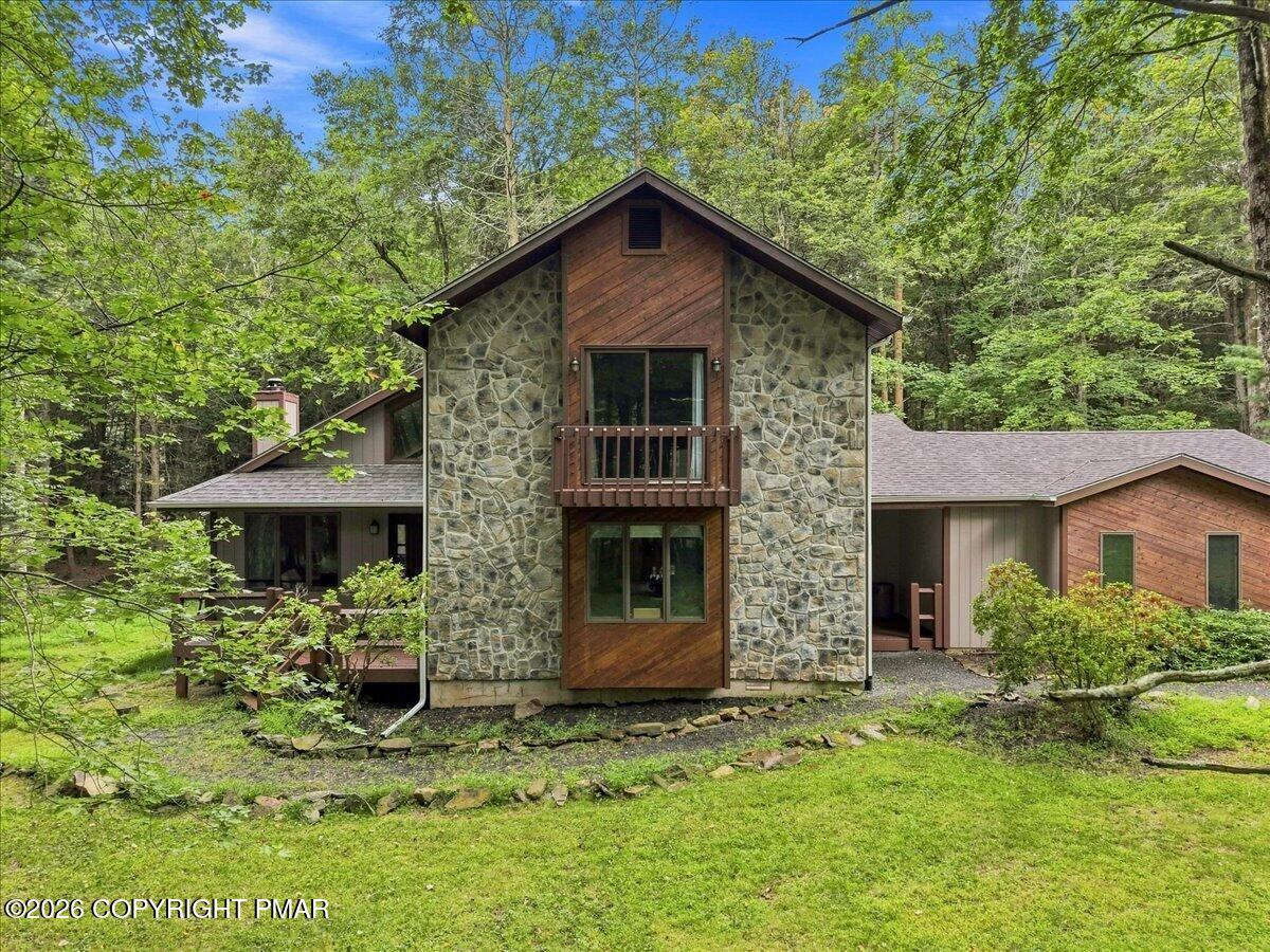 184 Sir Bradford Road Property Photo 1