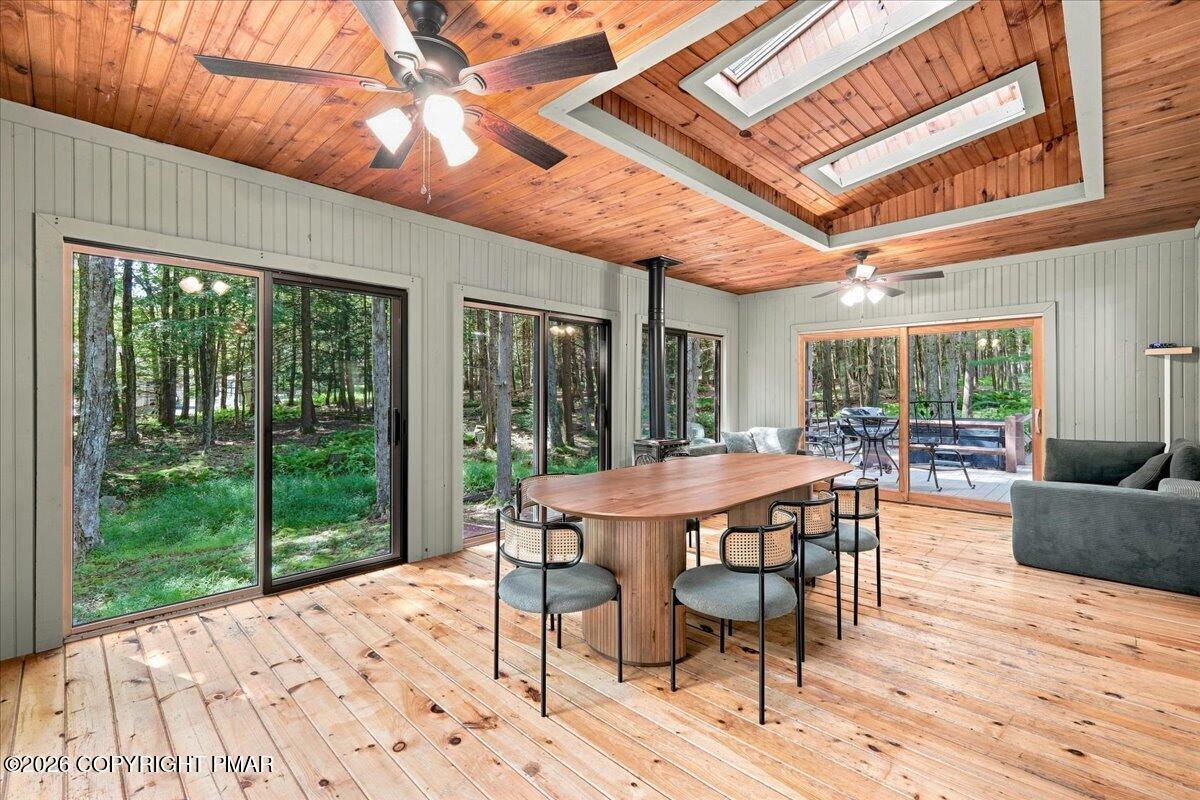 184 Sir Bradford Road Property Photo 4