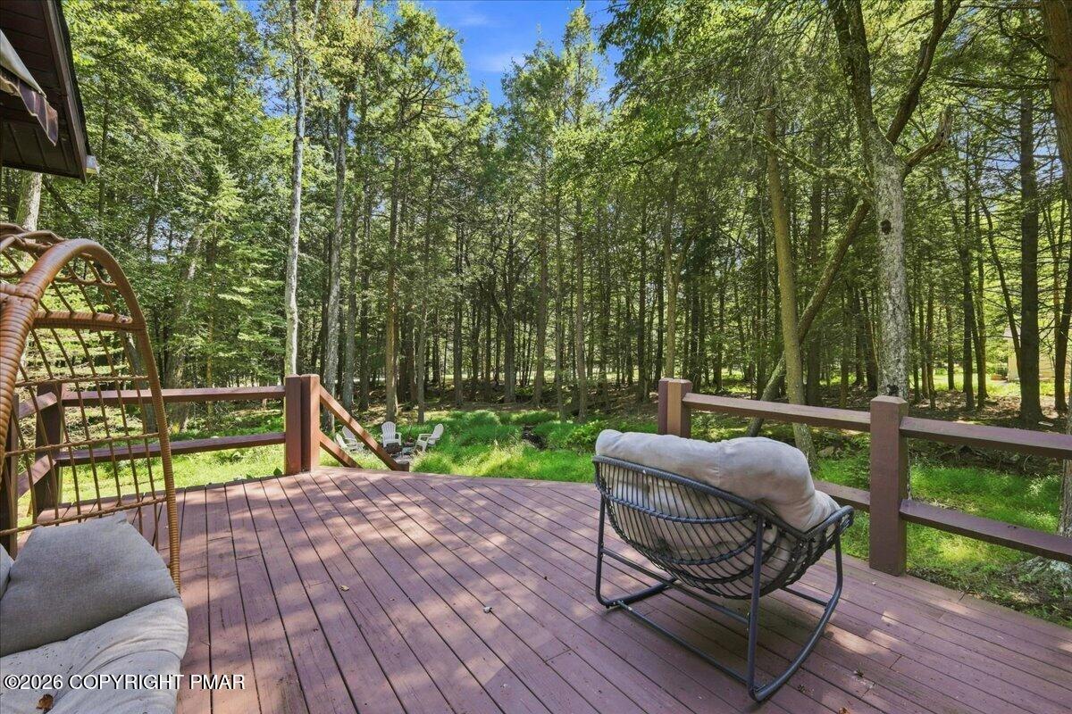 184 Sir Bradford Road Property Photo 37