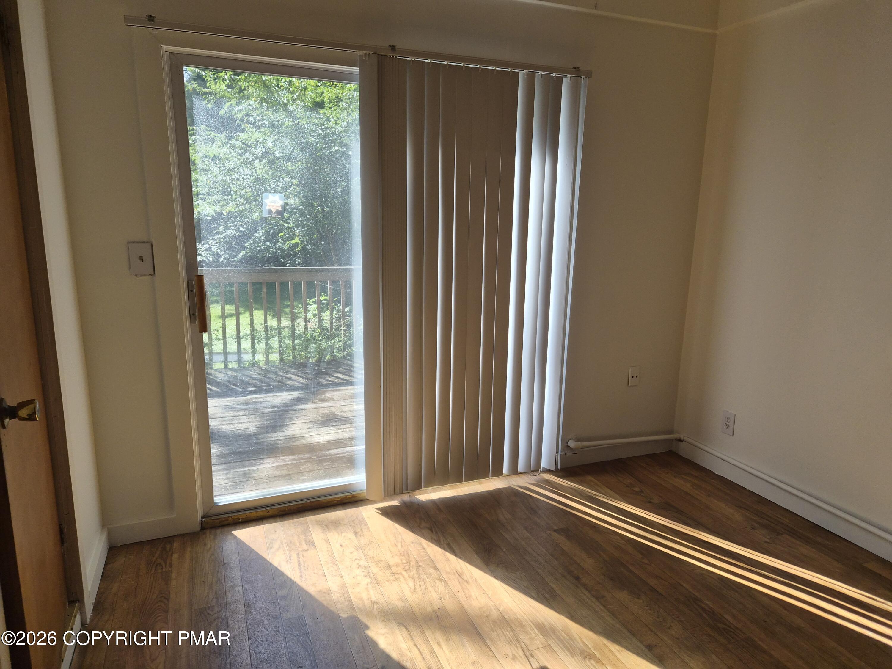 335 E Brown Street Property Photo 12