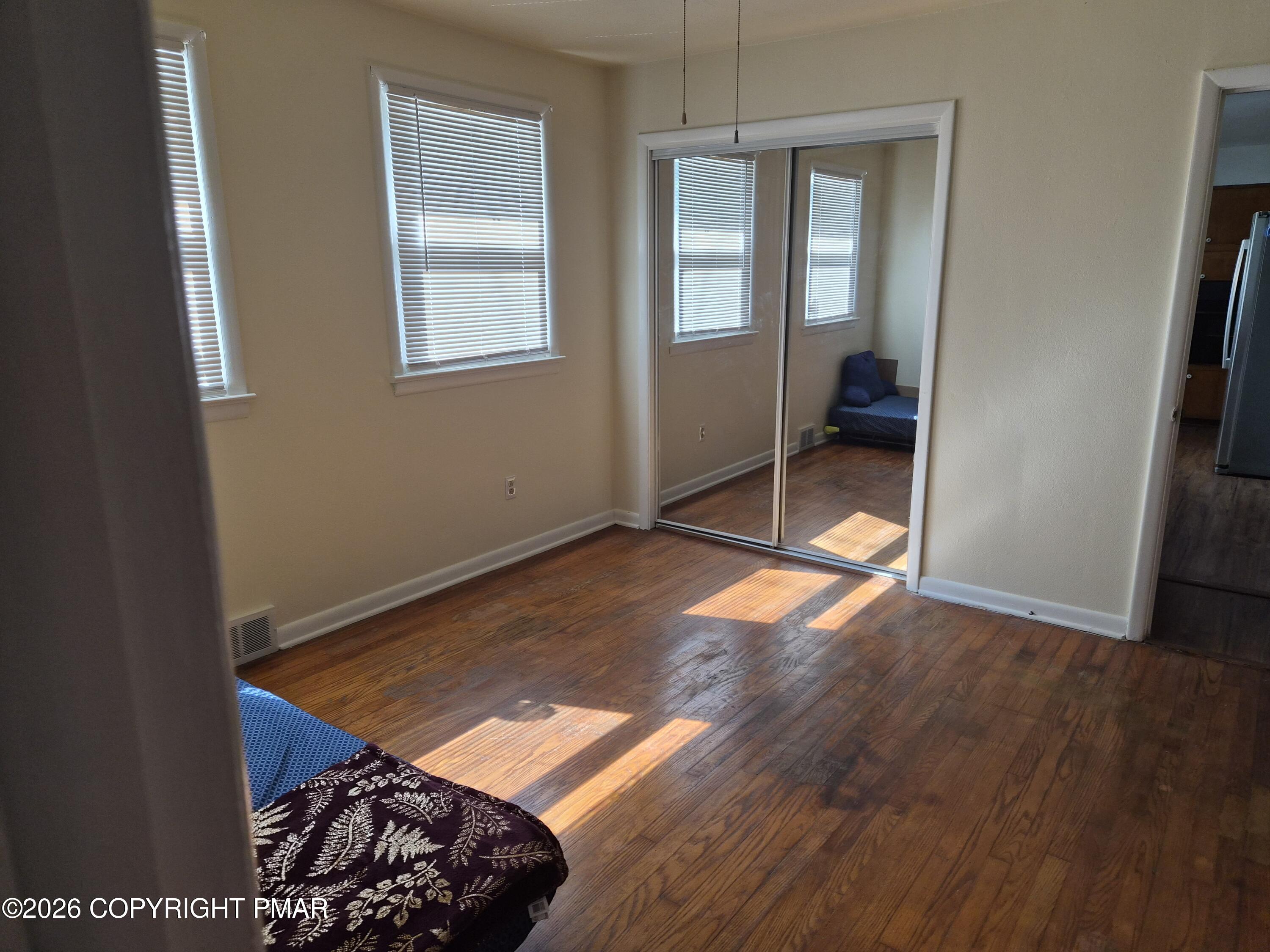 335 E Brown Street Property Photo 17