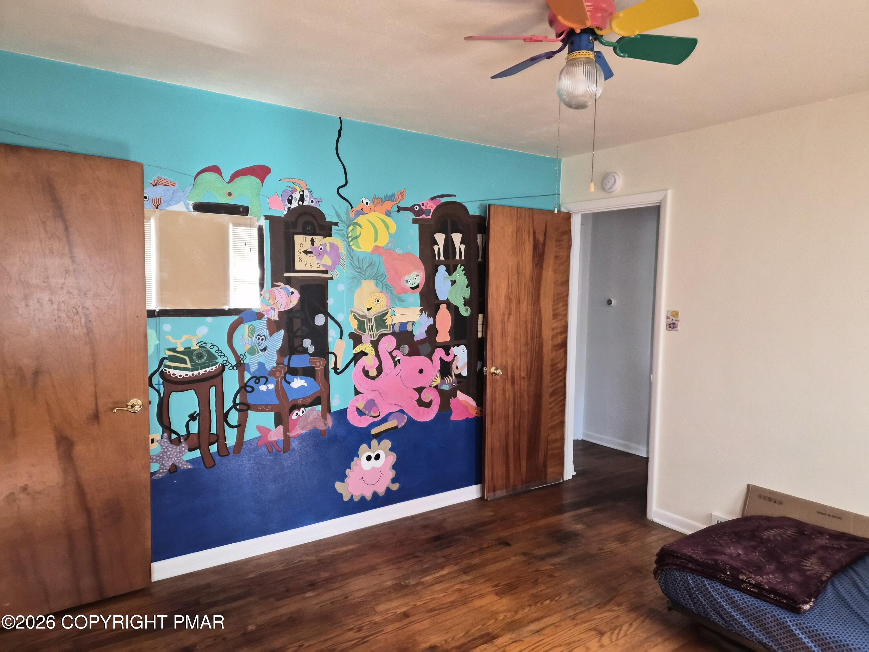 335 E Brown Street Property Photo 18