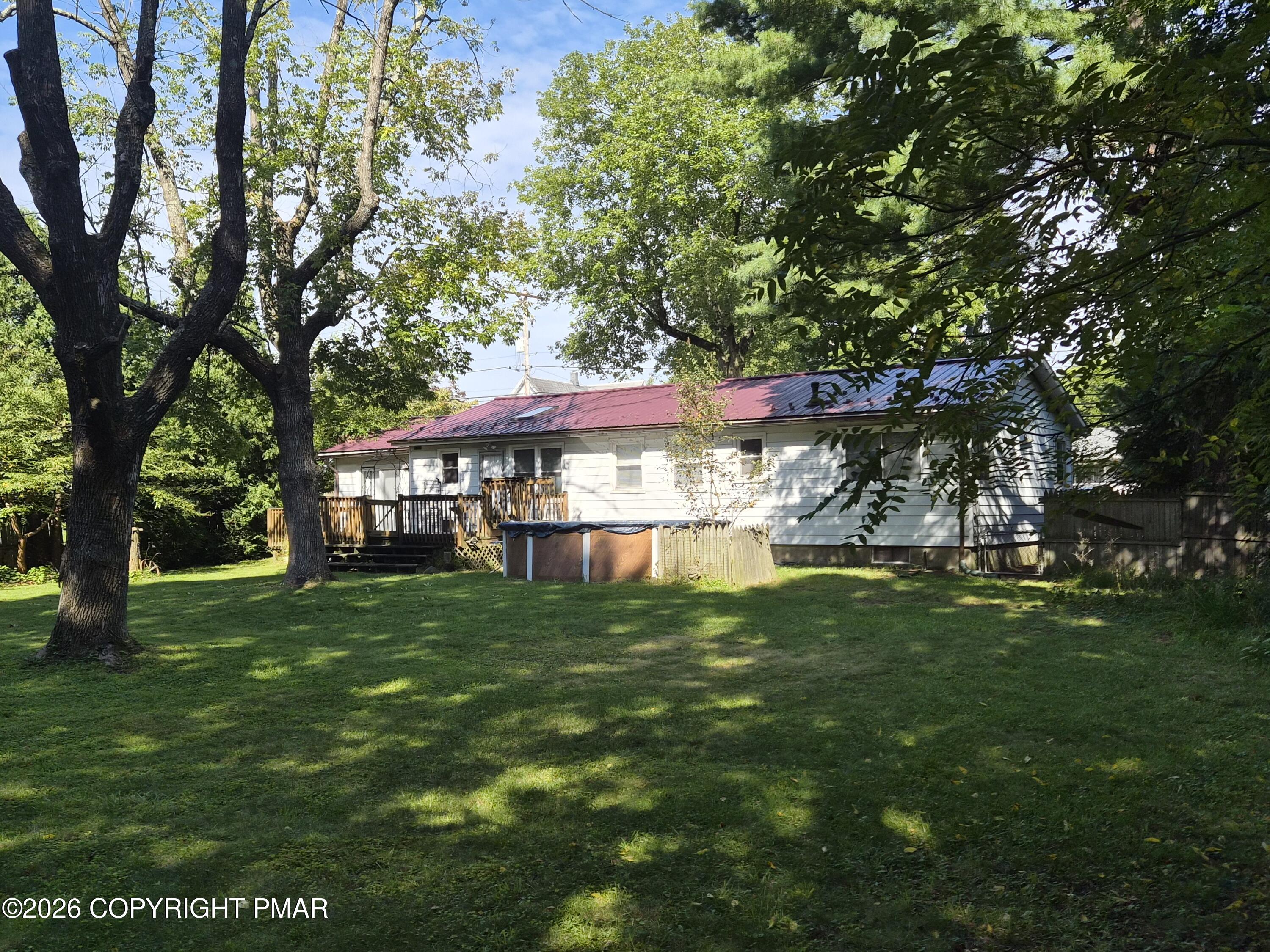 335 E Brown Street Property Photo 26